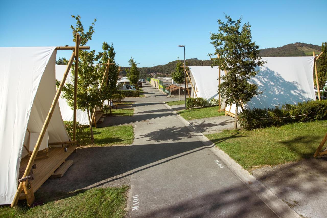Hotel Kampaoh Zumaia Exterior foto